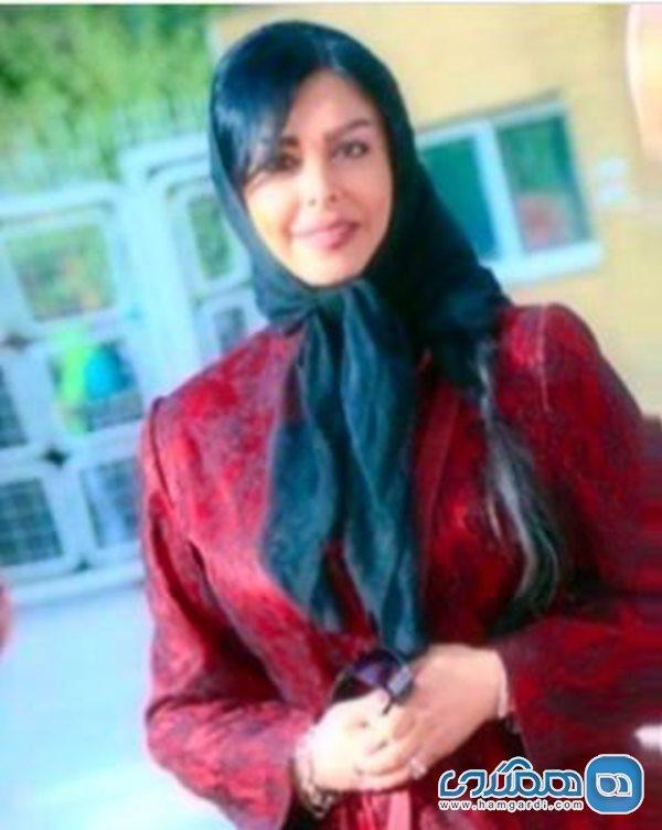 وقتی فلور نظری پیشنهاد مطالعه می دهد